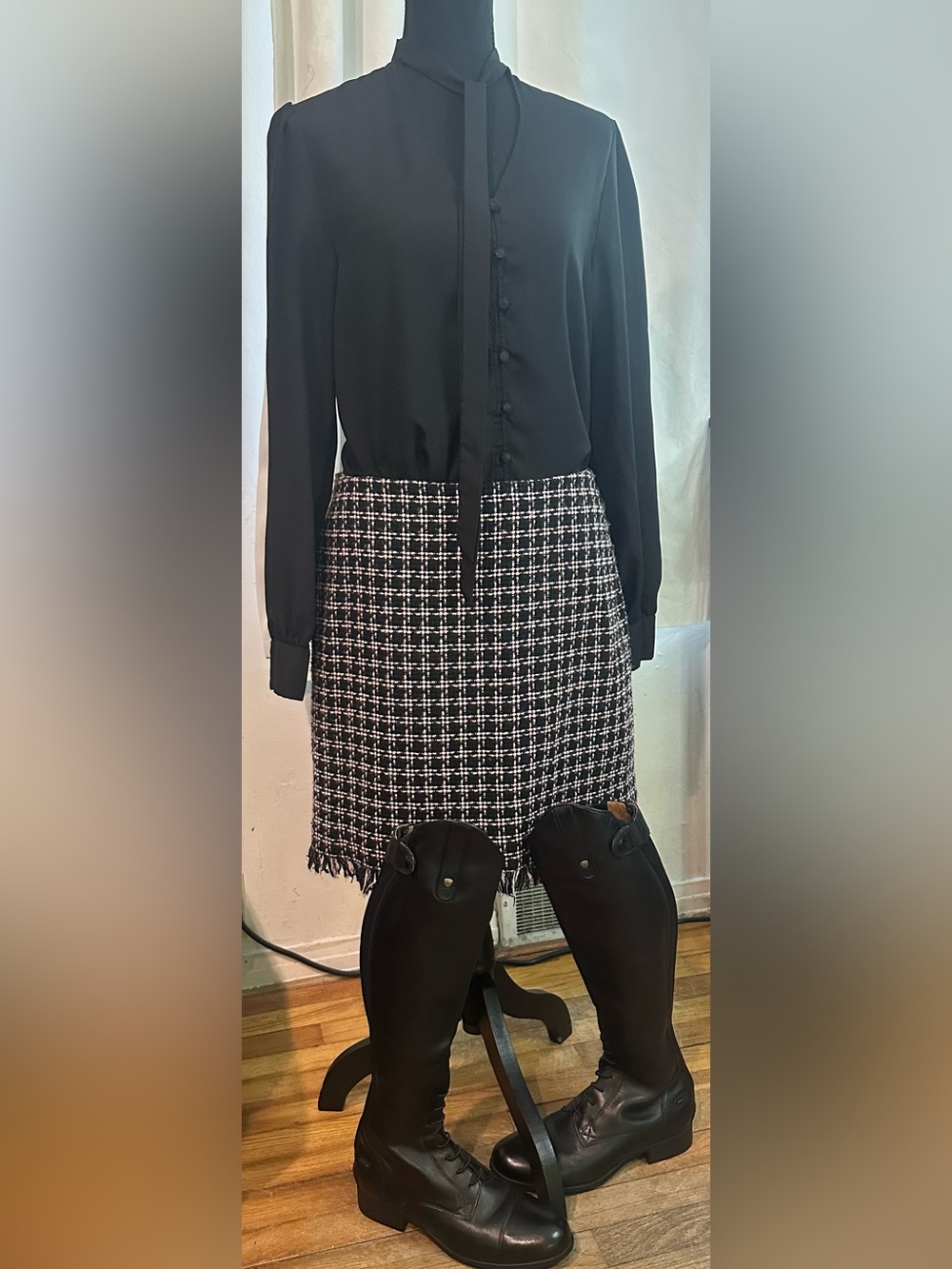 Black and Pink Houndstooth Mini Skirt - Classic Women's Skirt - Picture 2 of 8